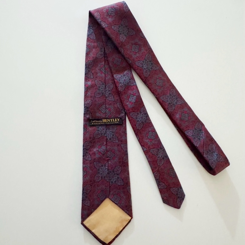 Vintage Anthony Bentley x A Grodins Exclusive Tie - Picture 3 of 7